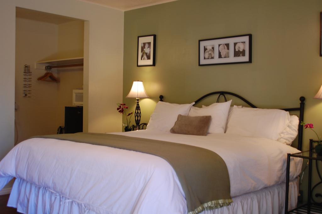 El Rancho Motel Bishop Bilik gambar